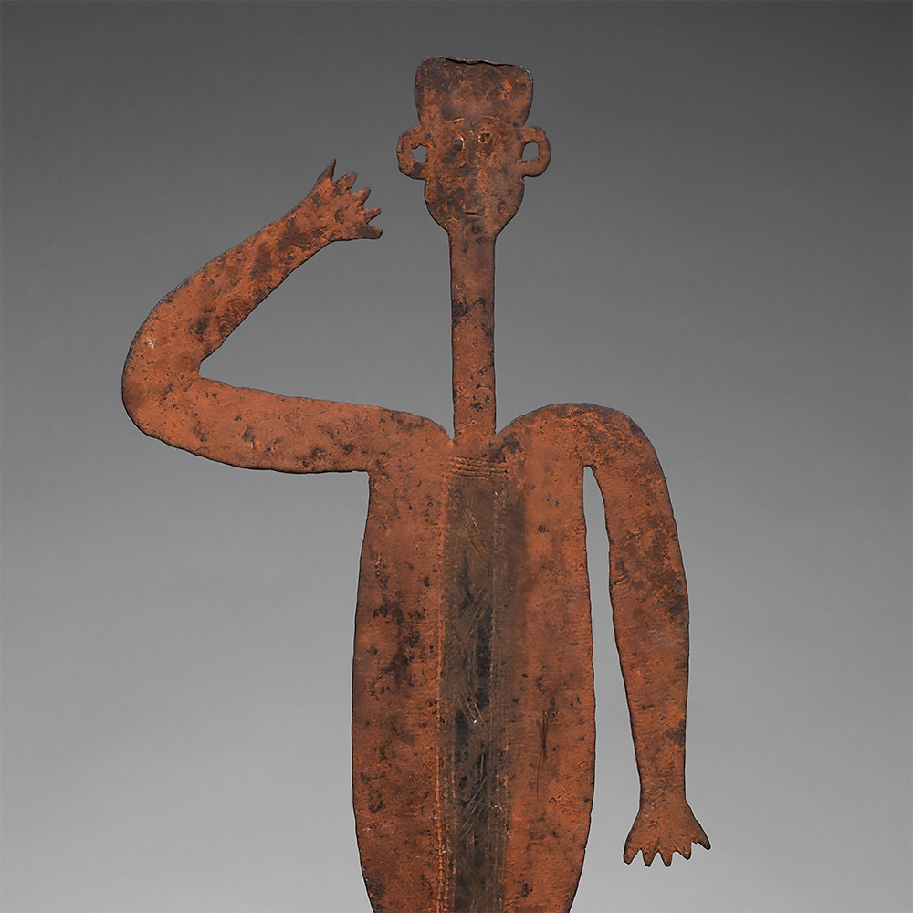 Inauthentic Knife with Anthropomorphic Blade In the style of the Konda / Lia / Nkundu / Sengele, D.R. Congo