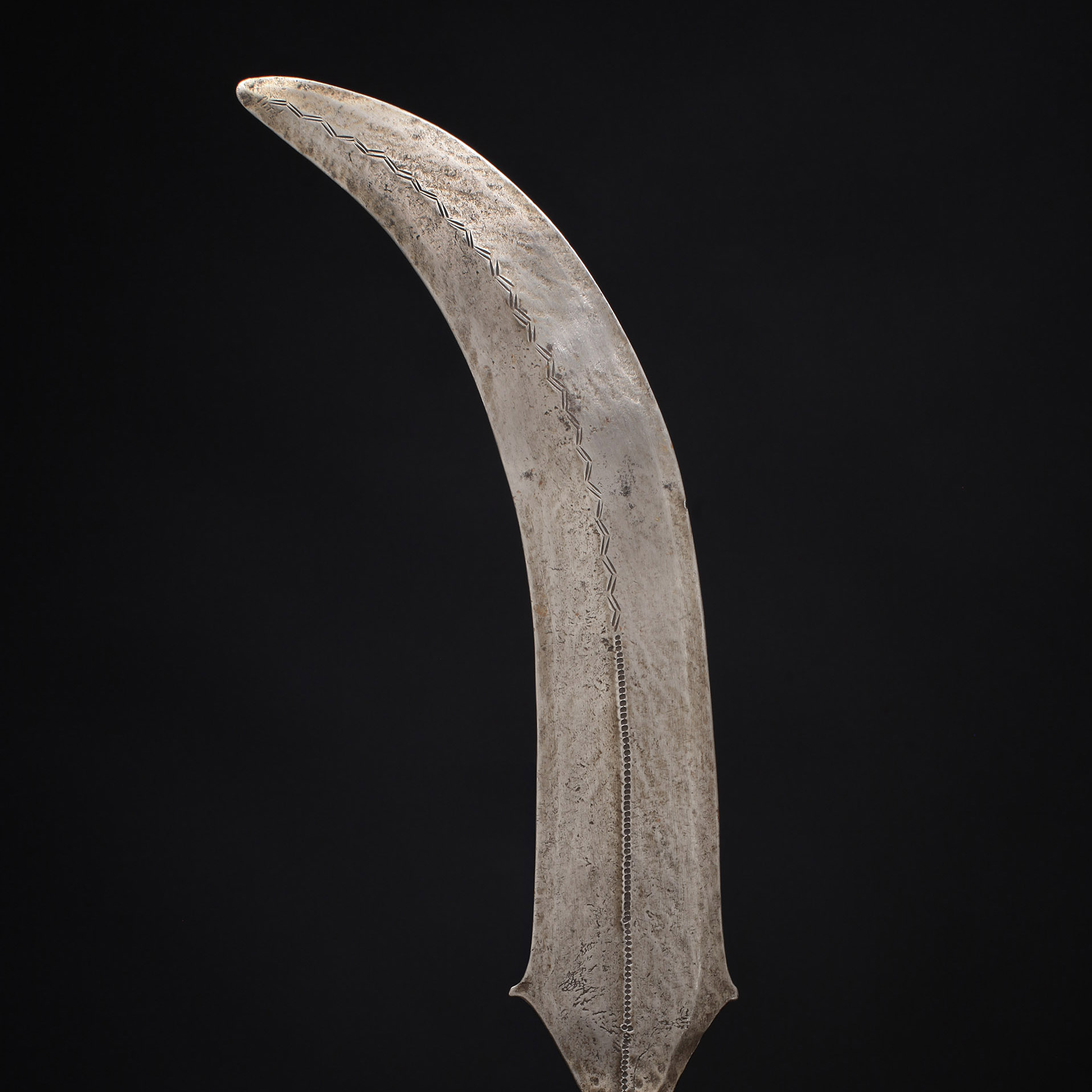 Asymmetric Prestige Blade Yakoma / Sango / Ngbandi, D.R. Congo / Central African Republic