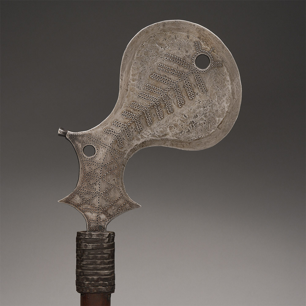 Inauthentic Momvu Prestige Scepter