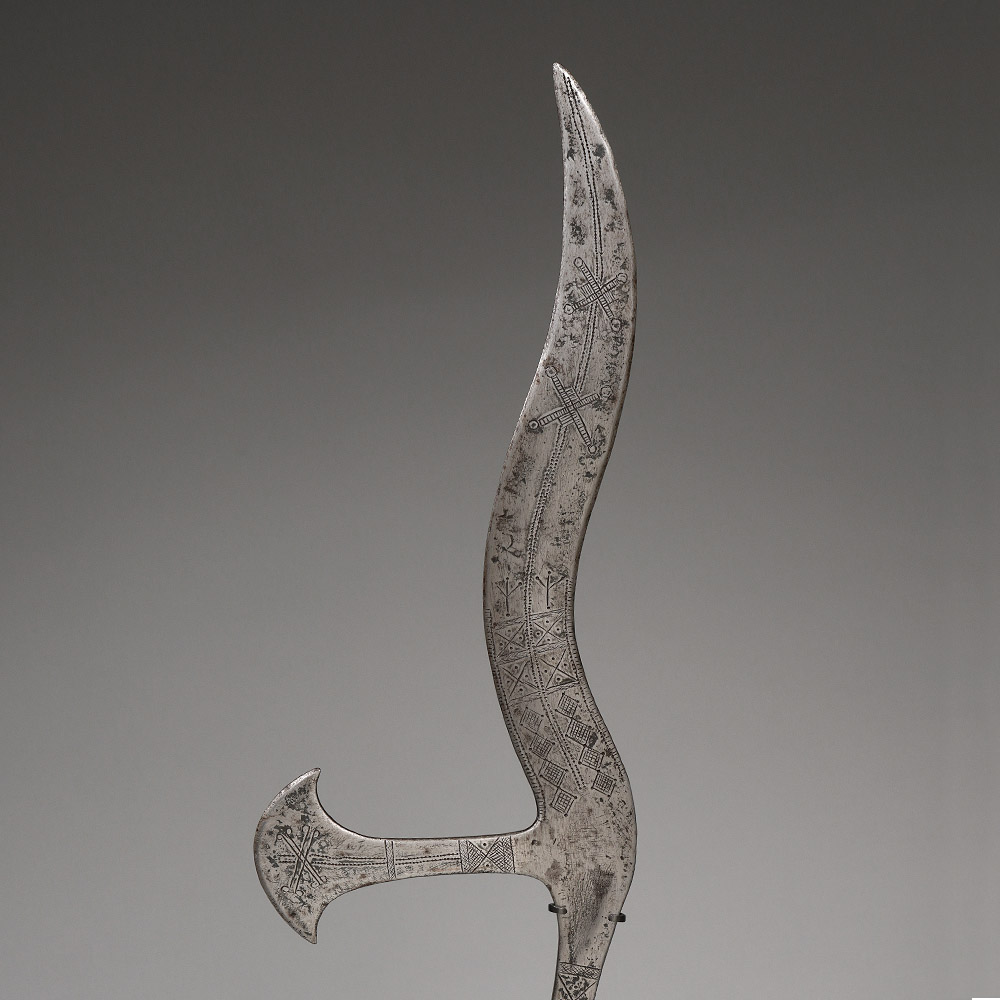 Prestige Knife, Sai Nuer-Berta or Egyptian, in the style of the Ingessana, Sudan (Kordofan)