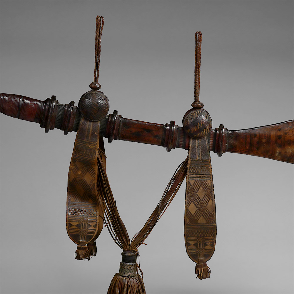 Curved Sword in Elaborate Leather Sheath Manding (Mandingo), Senegal / Gambia / Guinea / Mali / Ivory Coast / Niger