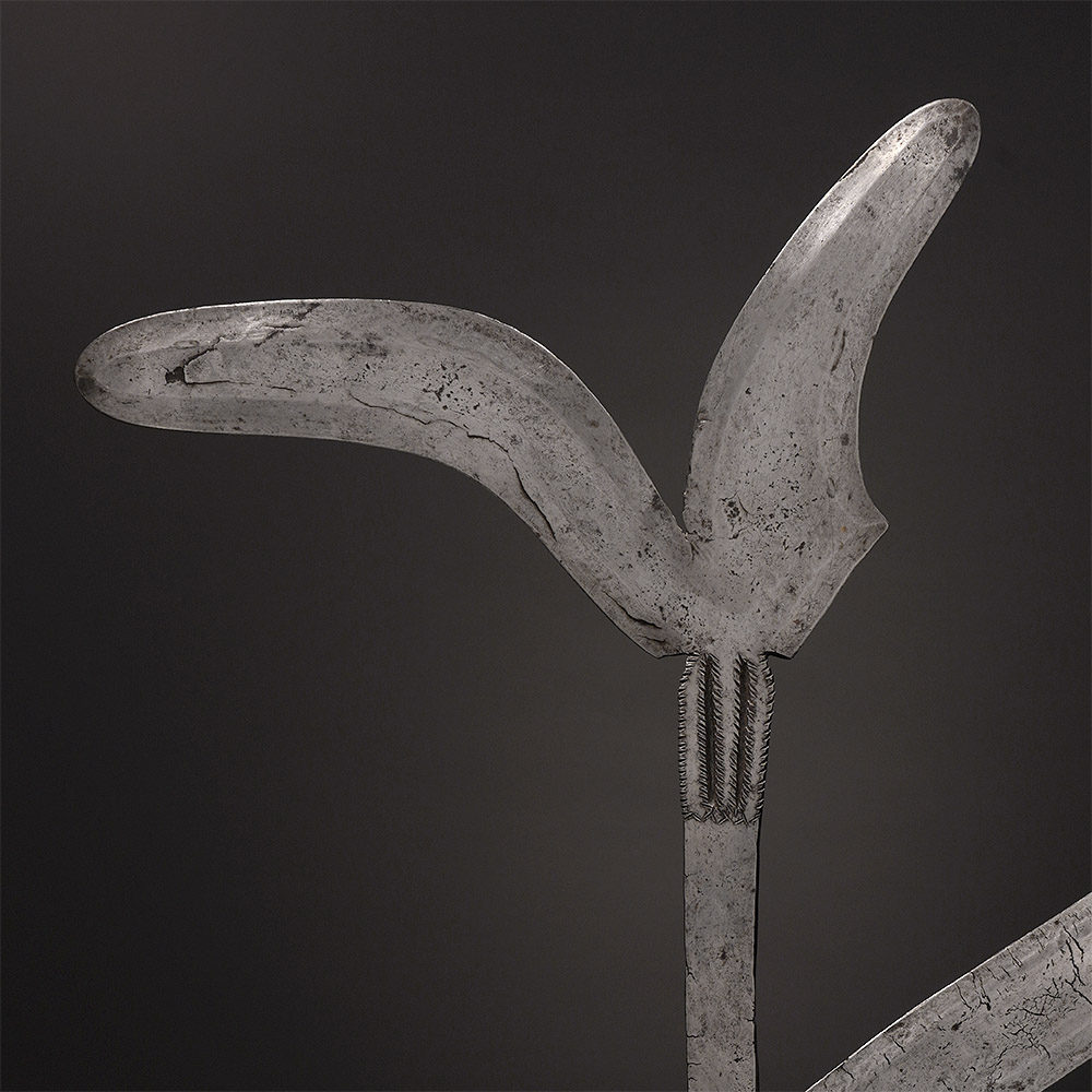 Throwing knife, kpinga basa Bandia / Nzakara / Western Zande, Central African Republic / D.R. Congo