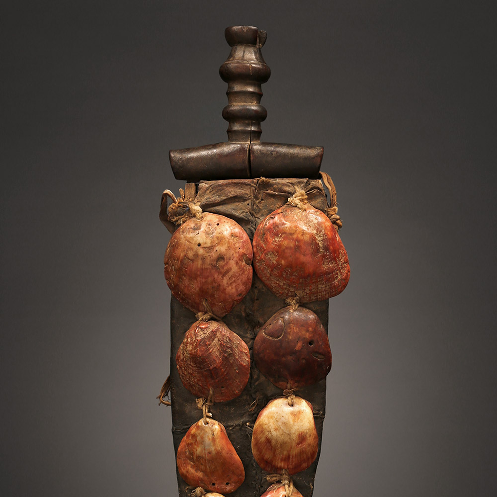 Prestige Knife in Sheath with spondylus shells Baule, Ivory Coast