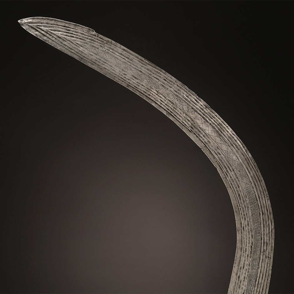 Large Sickle Blade Bandia / Benge / Boa