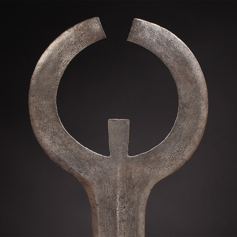 Double Sickle Blade, bango or bwagogambanza Lobala/Ngbaka/Bondjo, D.R. Congo