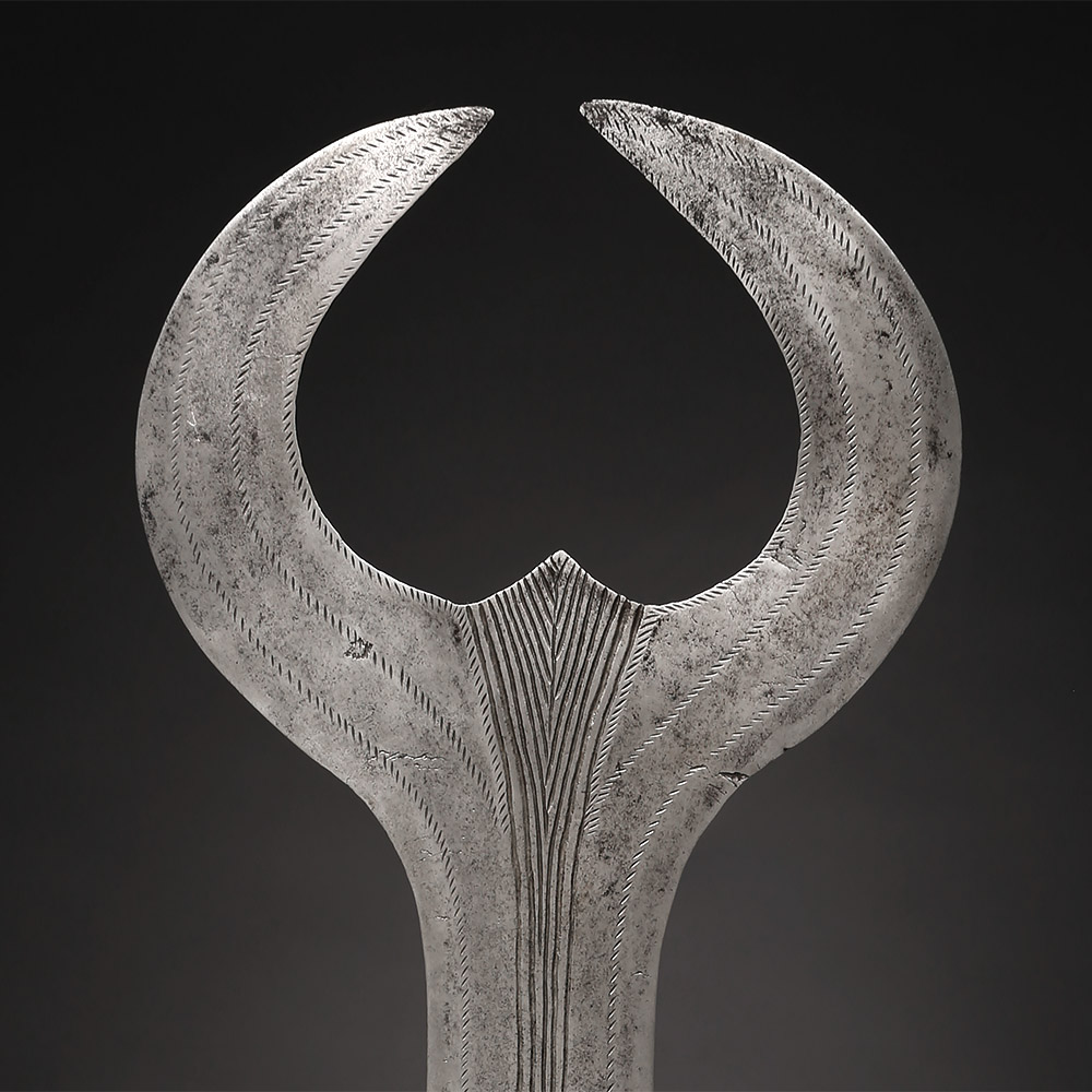 Double Ngulu Sickle Blade, Ngombe, D.R. Congo